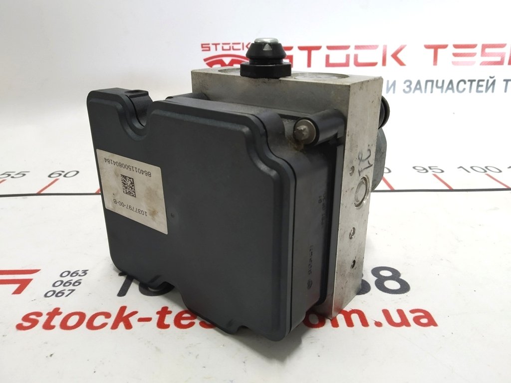 1 ABS AWD module Tesla model S 1038119-00-D